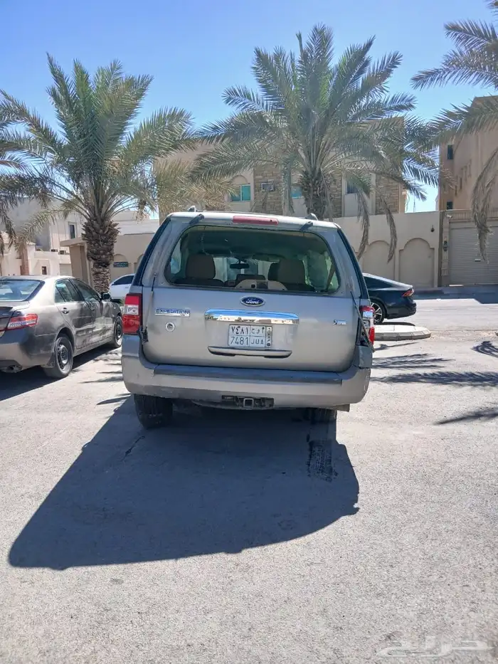 فورد اكس بدشن علي حلته بصوره 2