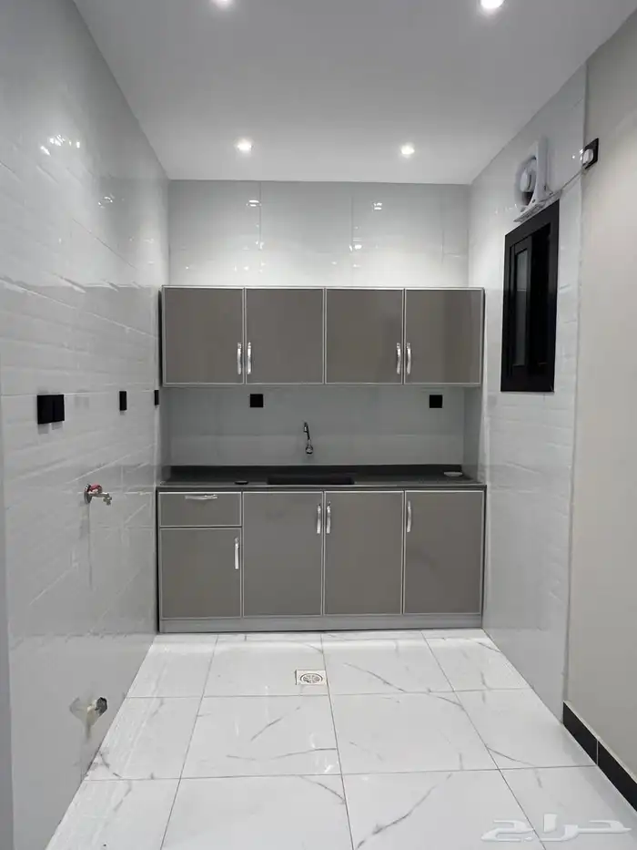 شقة للايجار البوادي 6