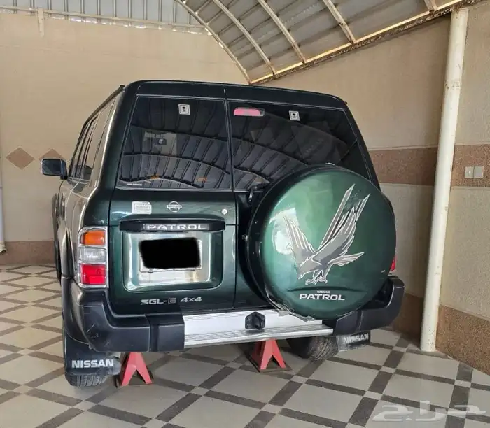 نيسان جيب باترول SGL-E موديل 2000 3