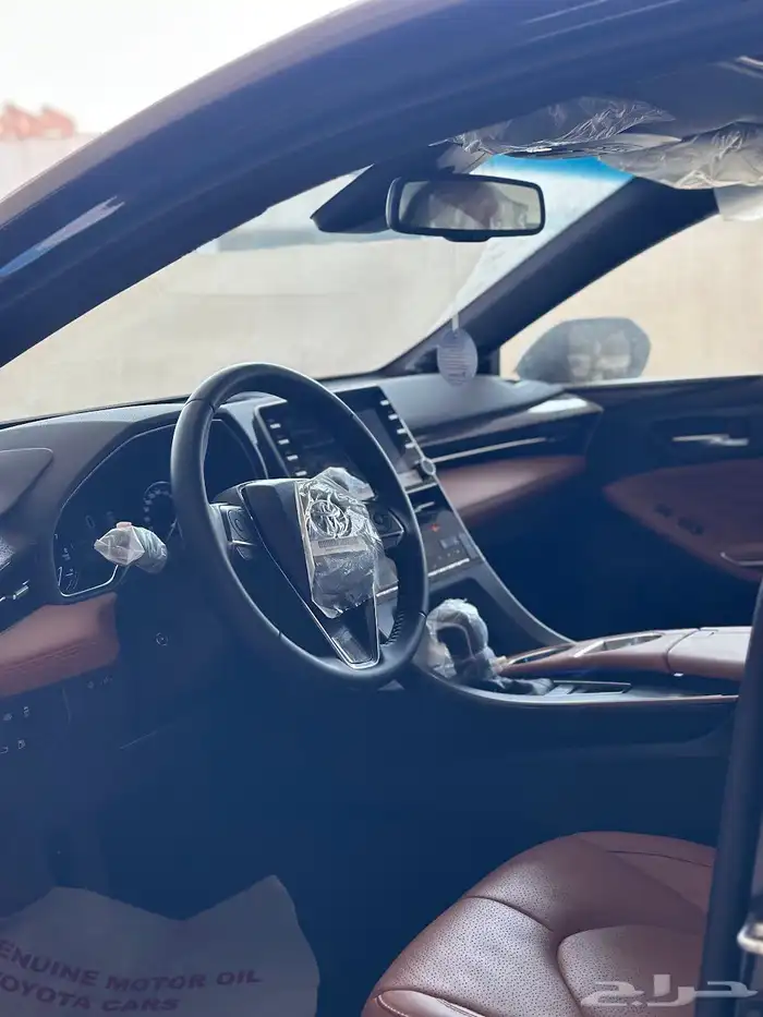 تويوتا افالون 2022 8