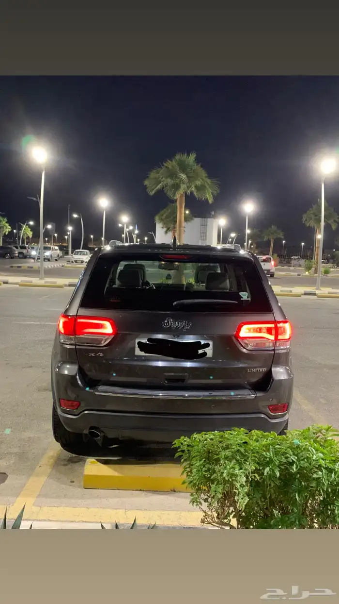 جيب جراند شيروكي 4