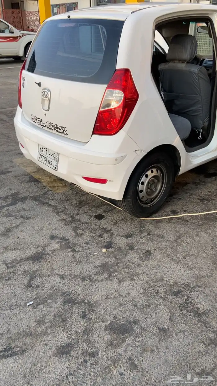 هوندايi10 للبيع للجادين محايل عسير2014 نظيفة جداا 0