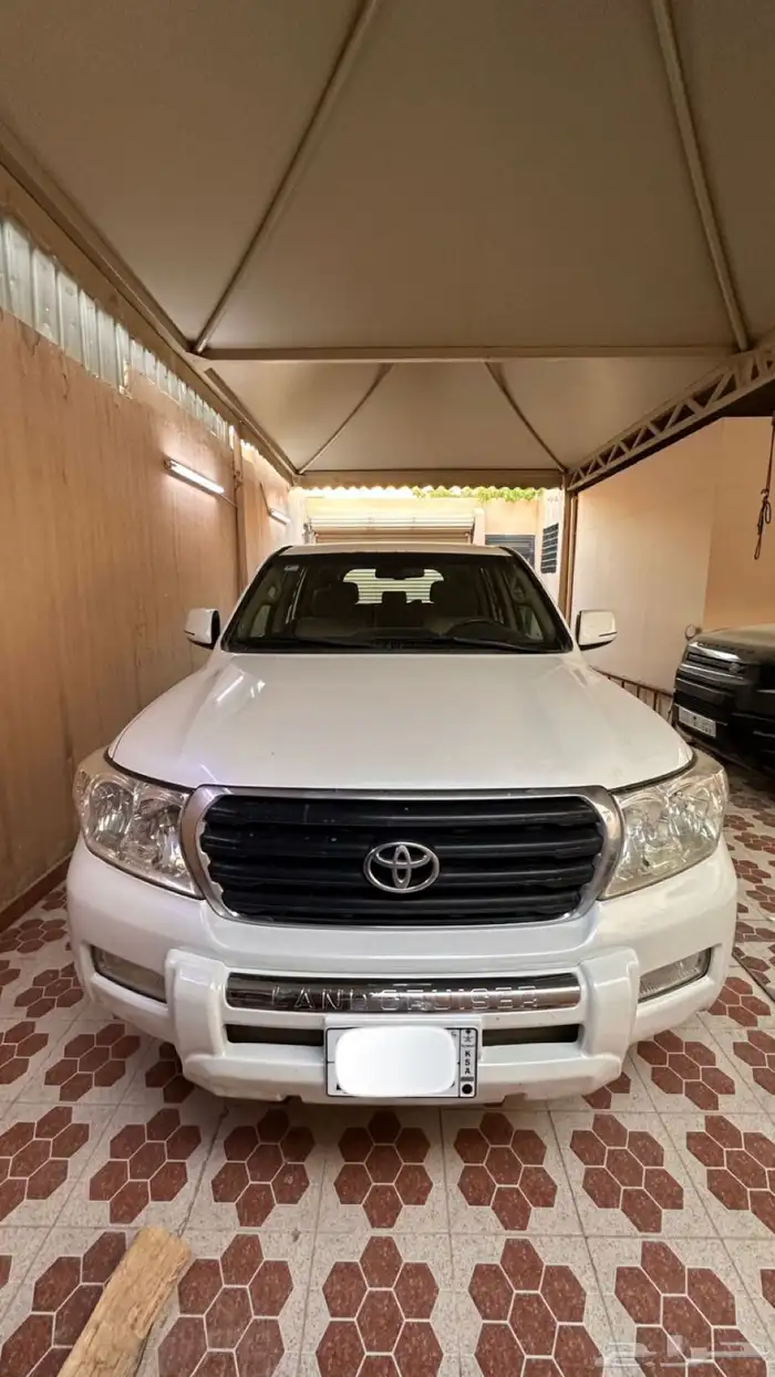 للبيع جي اكس ار موديل 2010 4