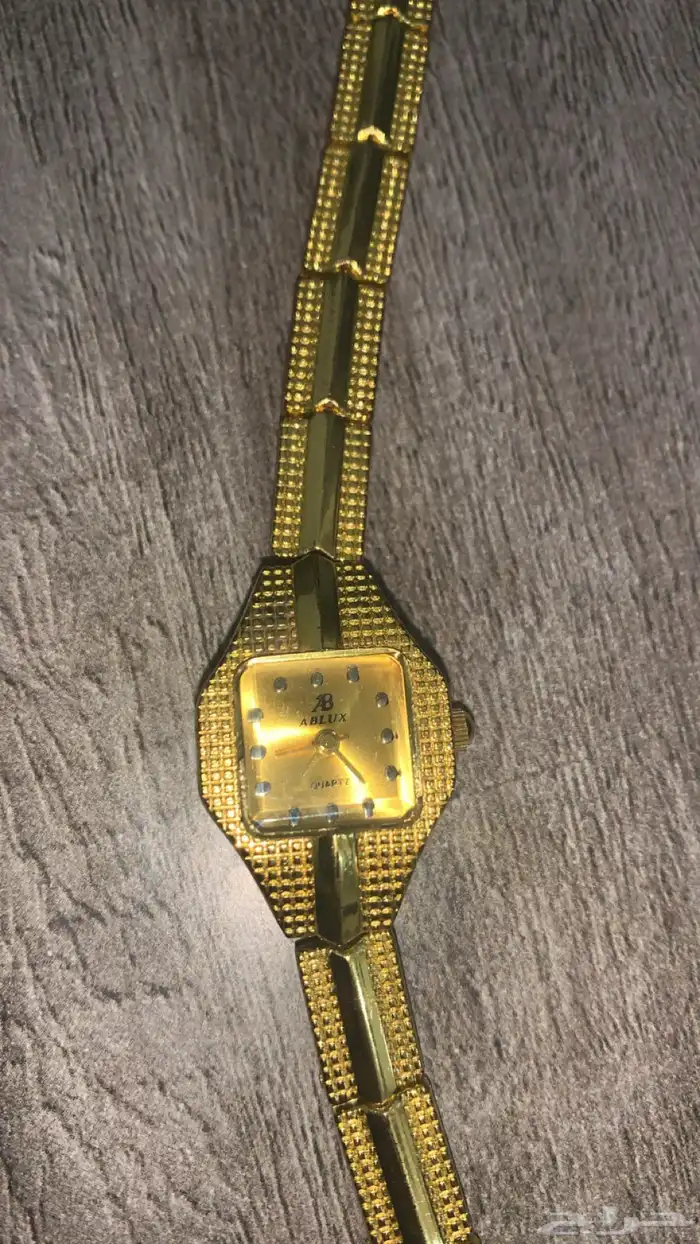 ساعه قديمه للبيع 0