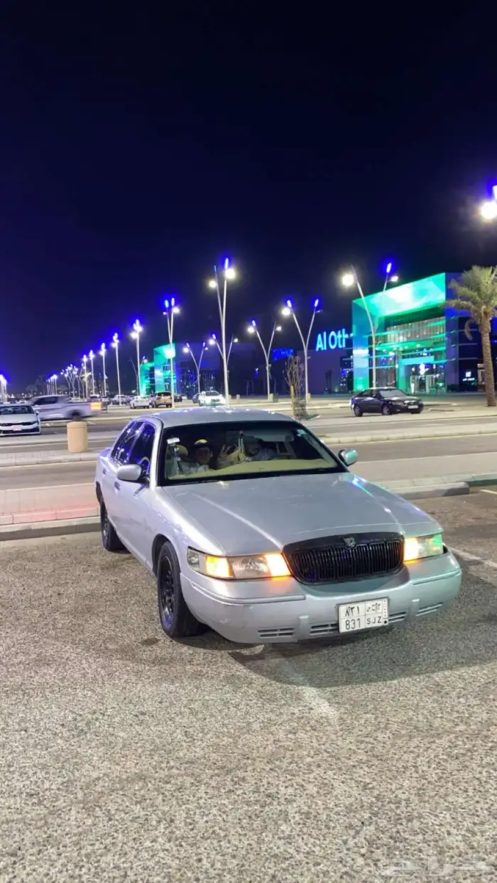 فورد ماركيز 1998 نظيف شاصي شرط مكينه و قير شرط 1