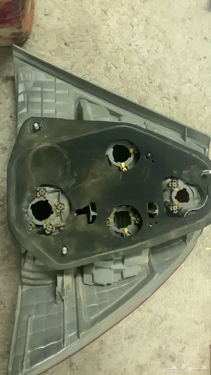 اغراض كورولا 2001-2007 و كامري 2001-2002 2