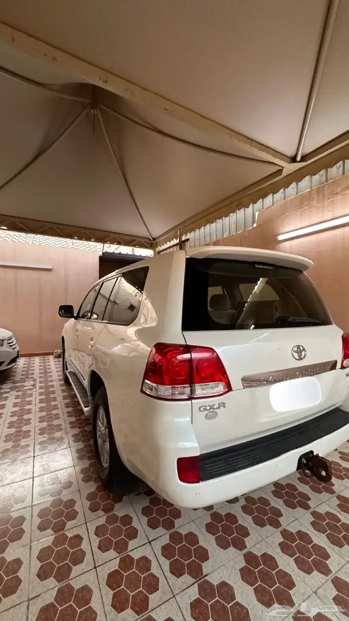 للبيع جي اكس ار موديل 2010 6