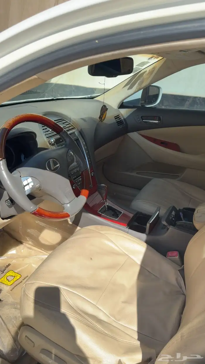 للبيع لكزس es سعودي فل كامل 8