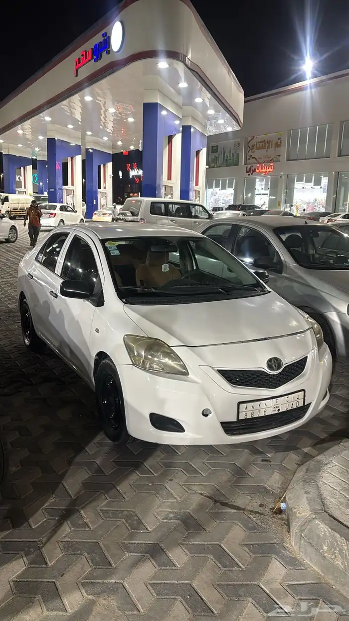 يارس 2012 الممشى موضح بالصوره مرشوش كامل الفحص على المشتري 0