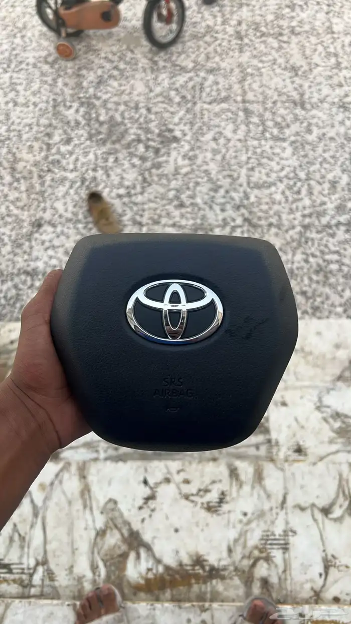 غطاء ارباق كامري 2018 2024 1