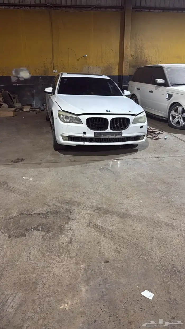 bmw 740 للبيع قطع غيار 2010 1