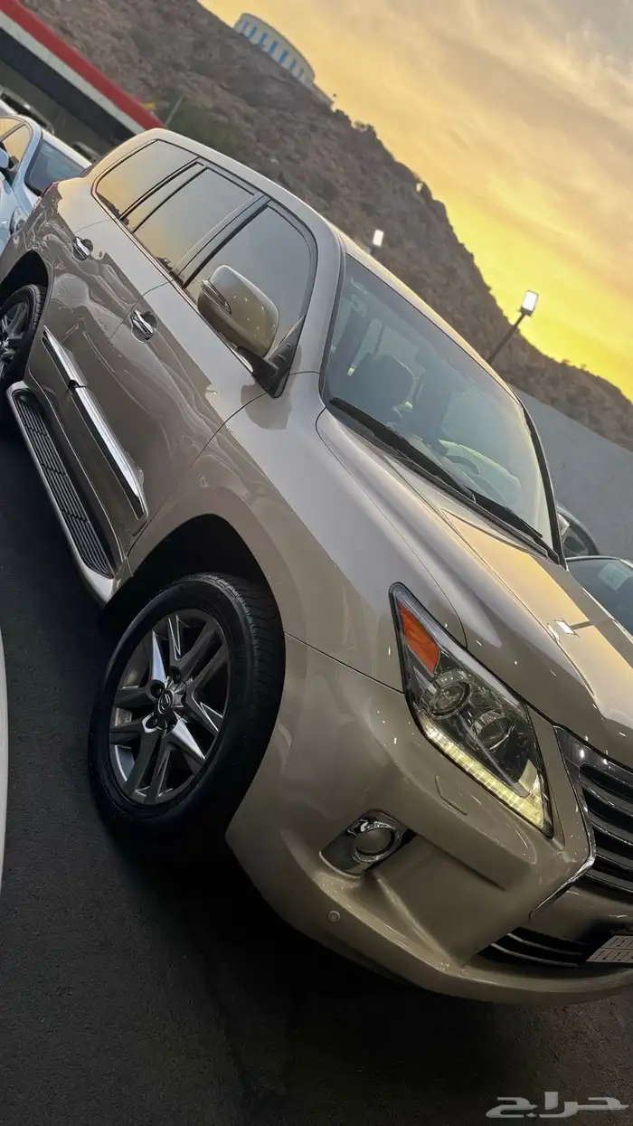 لكزس 2013 LX 570 19