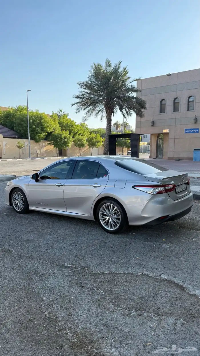 للبيع كامري 2020 لميتد - 6 سرندل 2