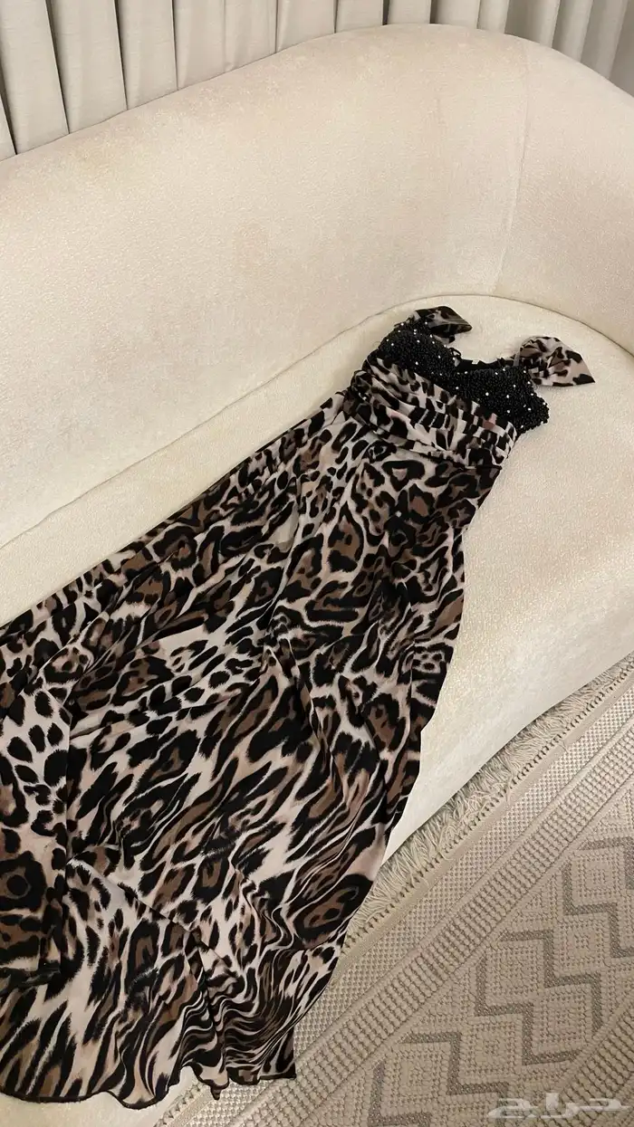 فساتين للبيع نظيفه 3