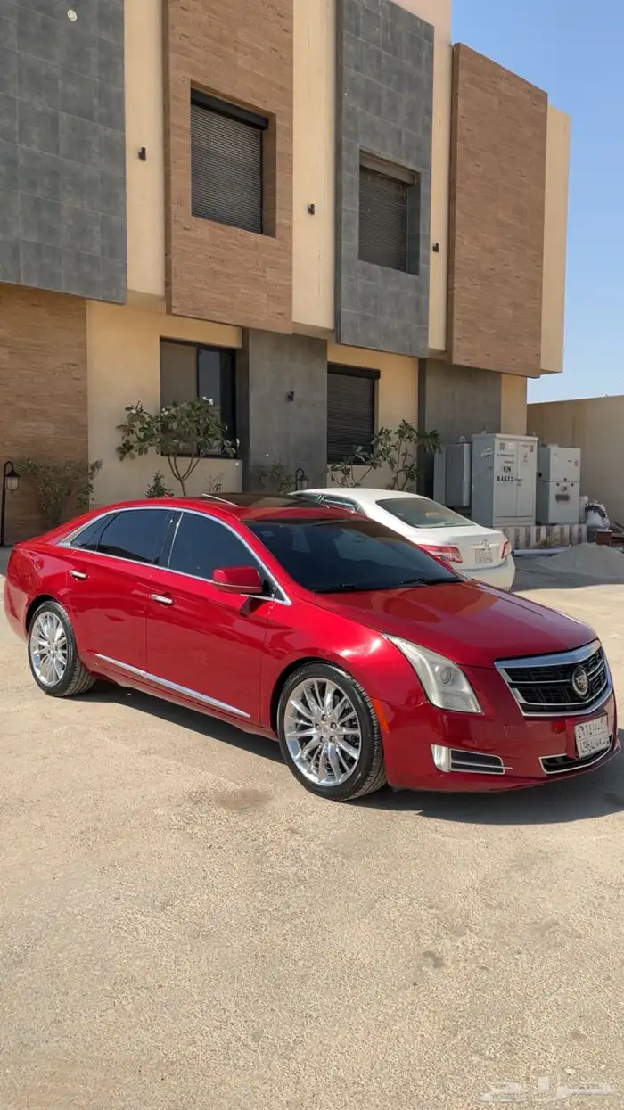 للبيع كاديلاك Xt4 platinum او بدل مناسب 0
