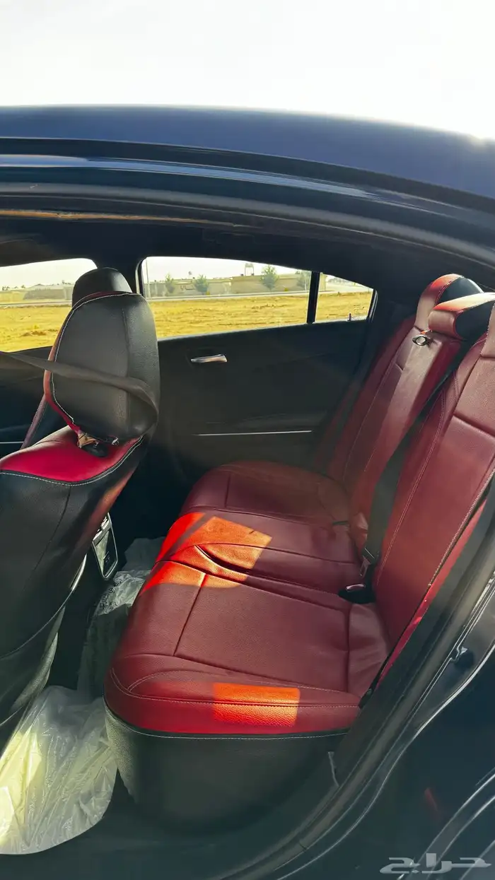 للبيع دودج تشارجر 4