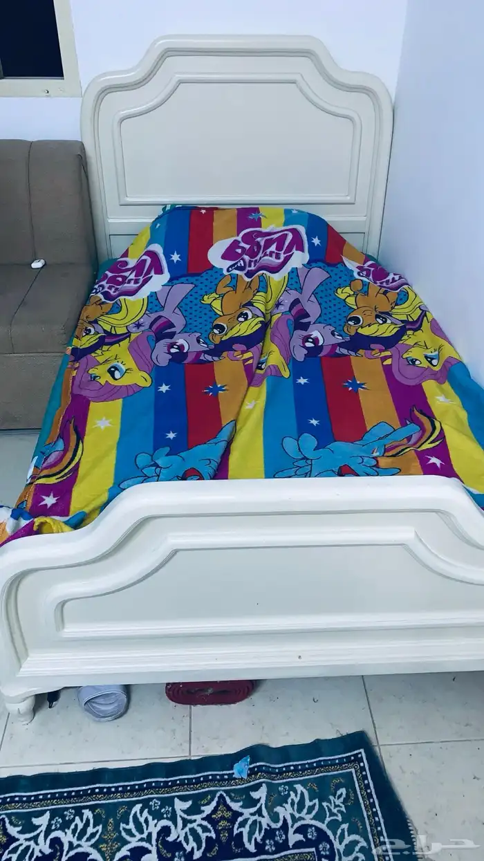 أغراض للبيع 7