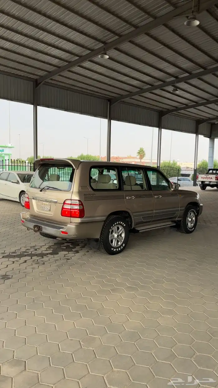 لاندكروزر 2004 سعودي فل كامل (تم البيع) 4