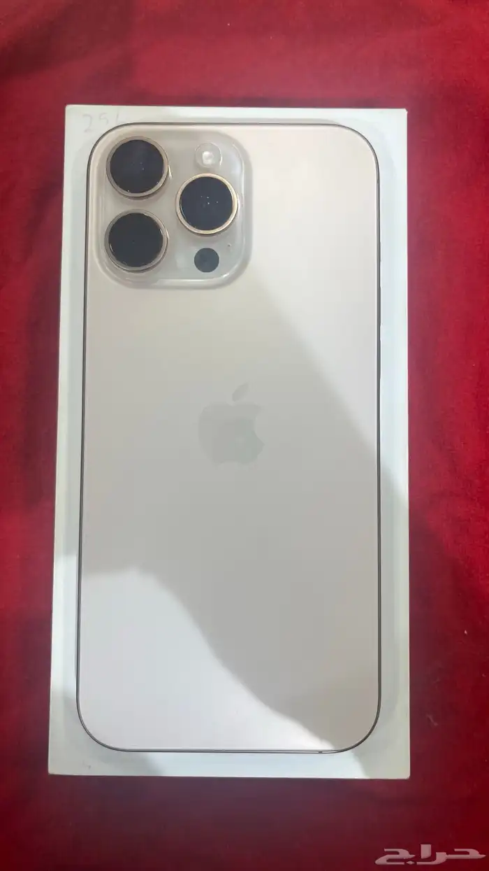 للبيع 16 برو ماكس 1