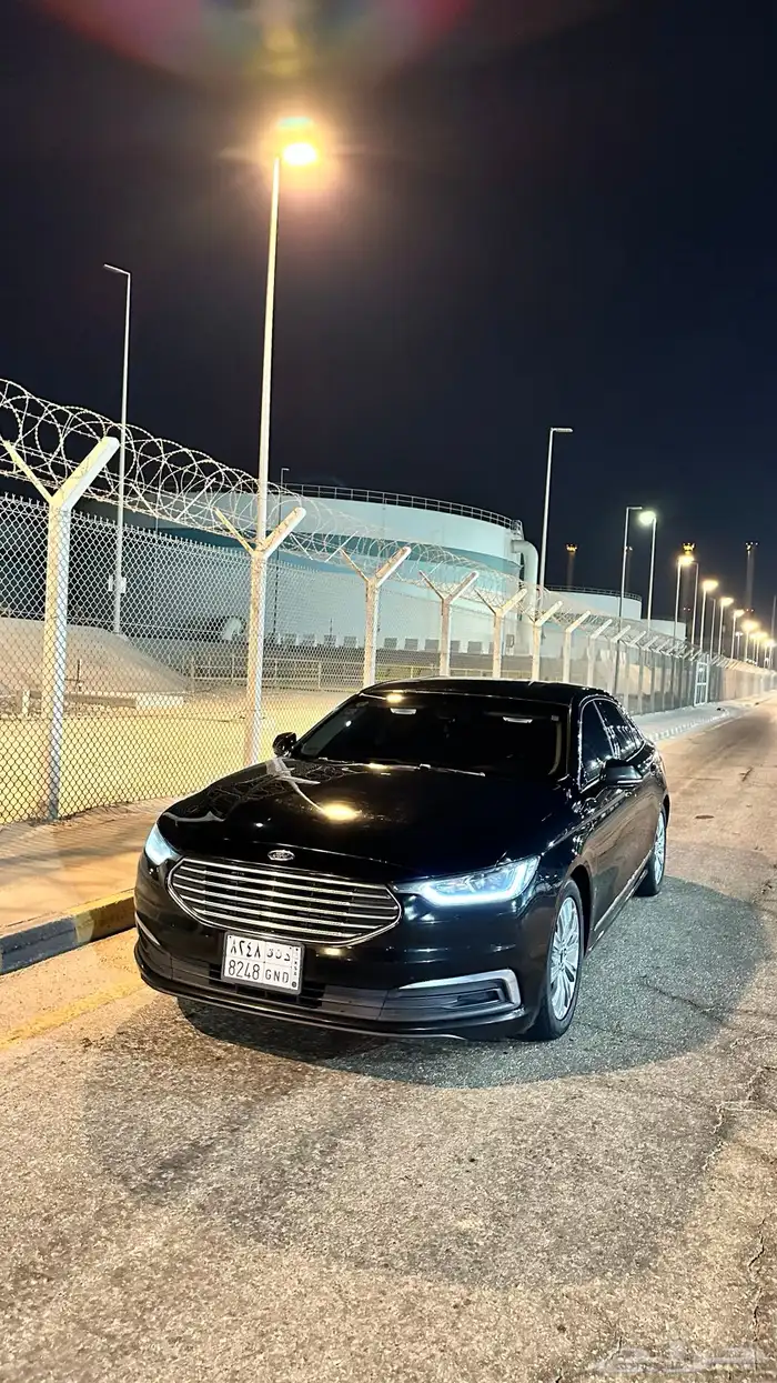 فورد تورس 2021 ستاندر 9