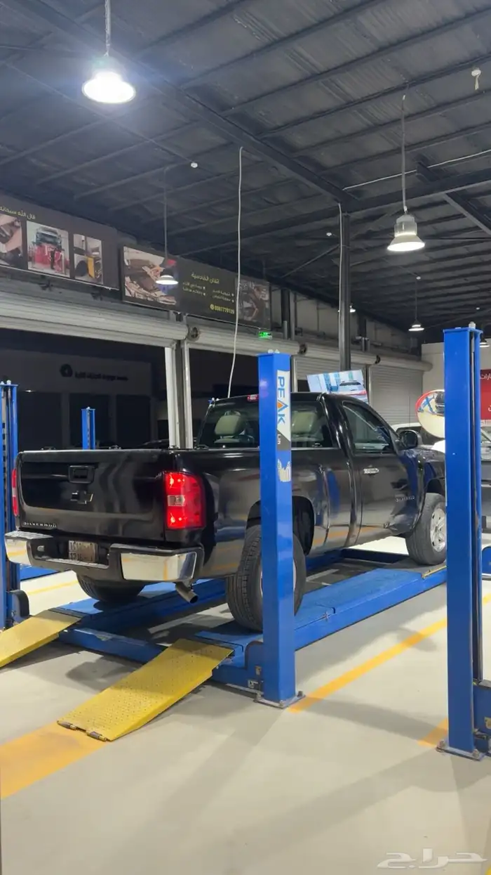 سلفرادو 2010 اسود دبل ارضي 15