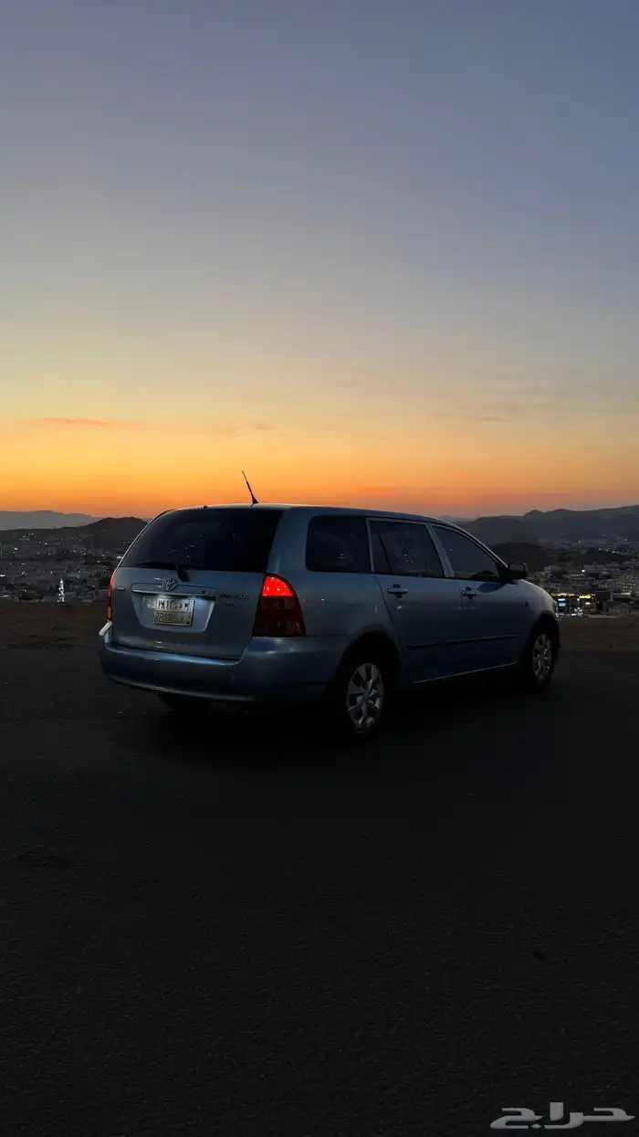 كرولا بكس 2005  XLI 5