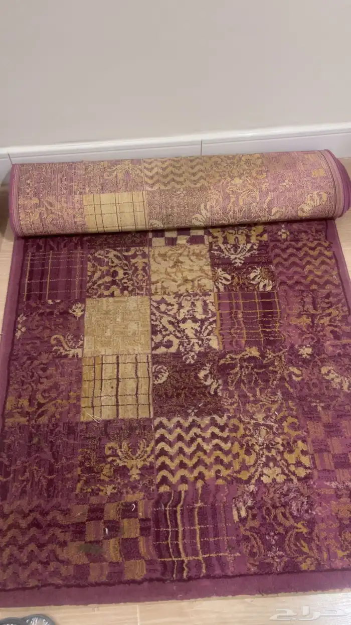 فرشه طويله مقاس 4 متر ونص تقريبا 0