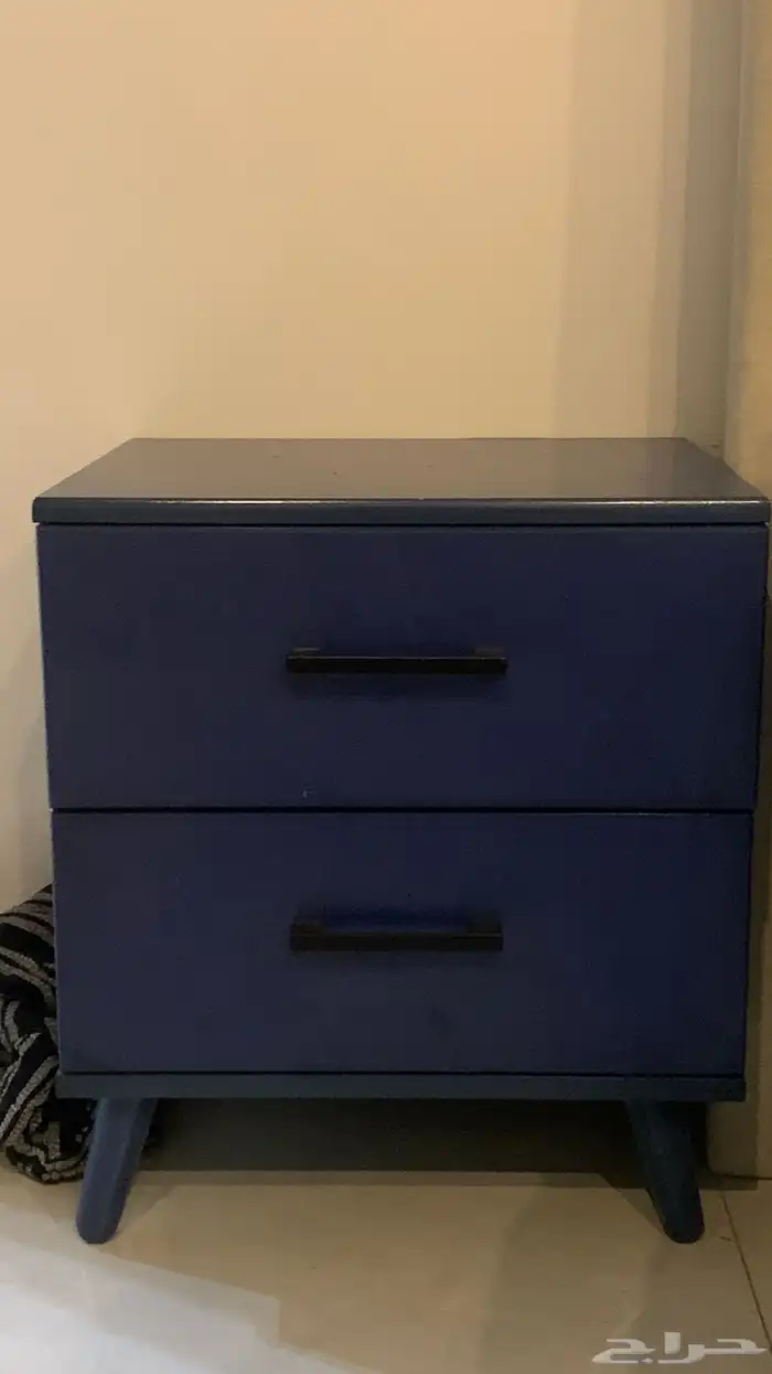 دولاب وتسريحة و2 كمدينه 3