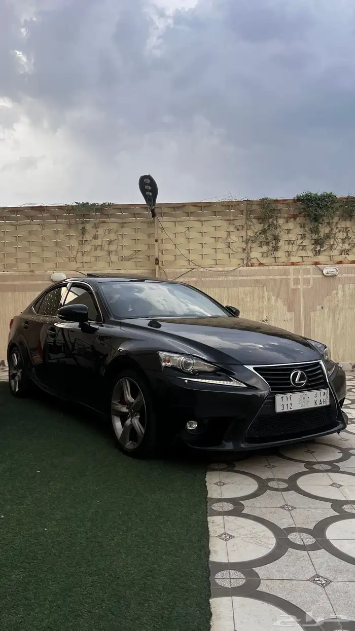 لكزس 2016 شرط لوحة مميزة 14