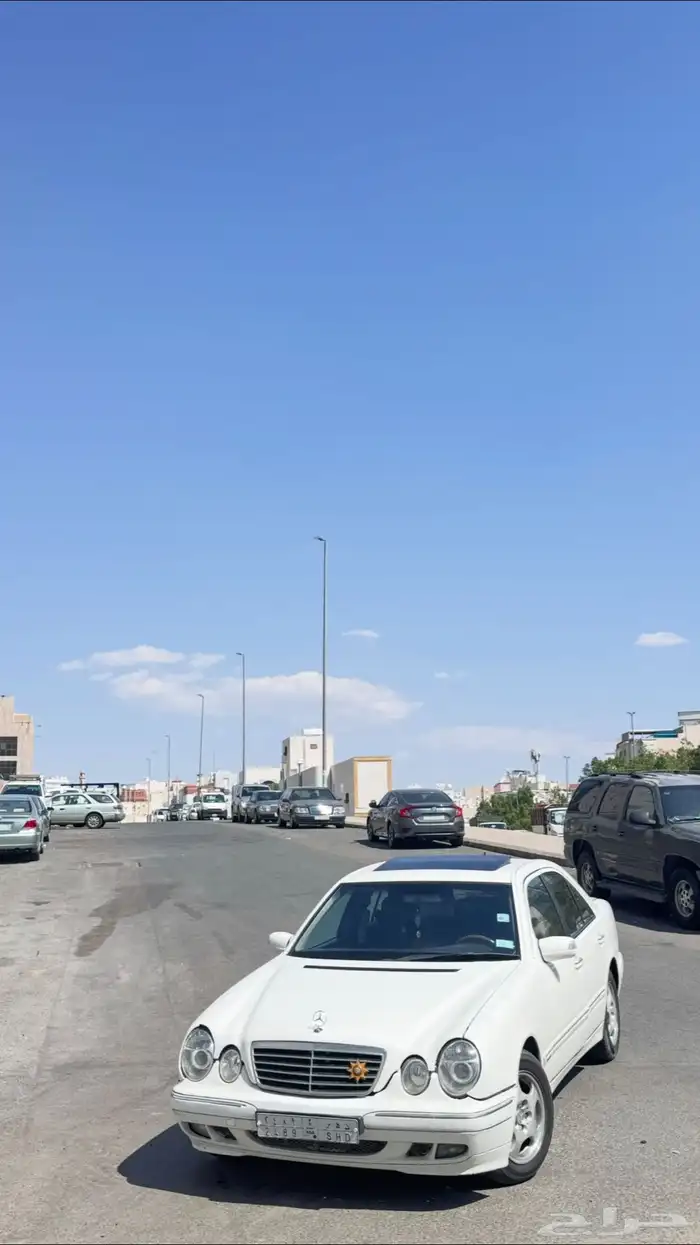 مرسيدس بنز E240 موديل 2002 7