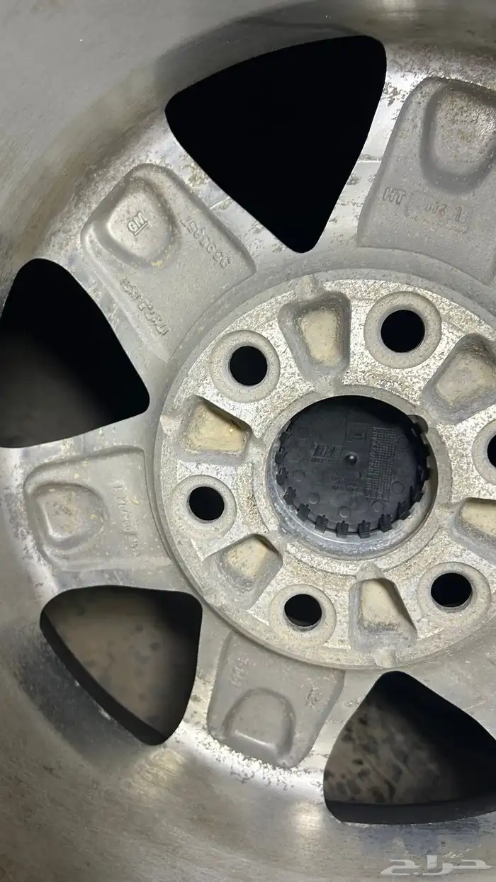 جنوط GMC أصلية وكالة مخزنة من 2012 ونظيفة جدا 1