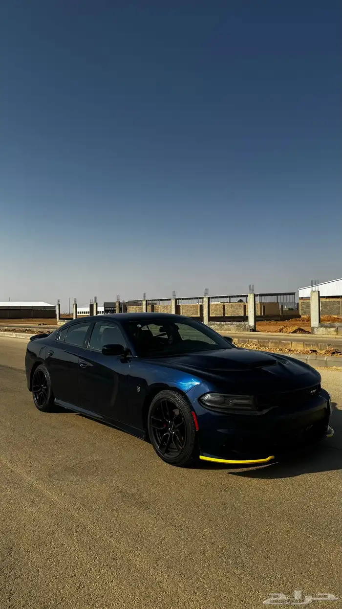 للبيع دودج تشارجر 1