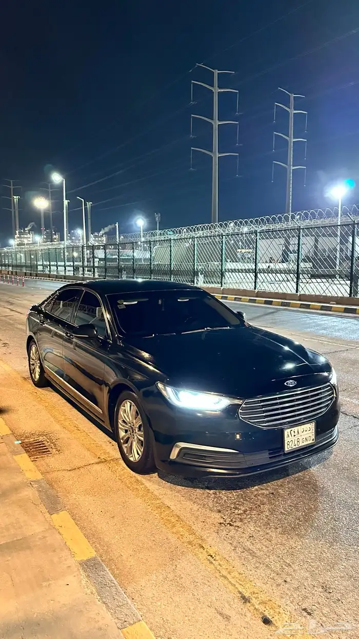 فورد تورس 2021 ستاندر 8