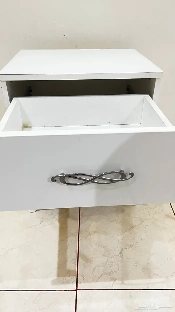 كومدينه للبيع 1