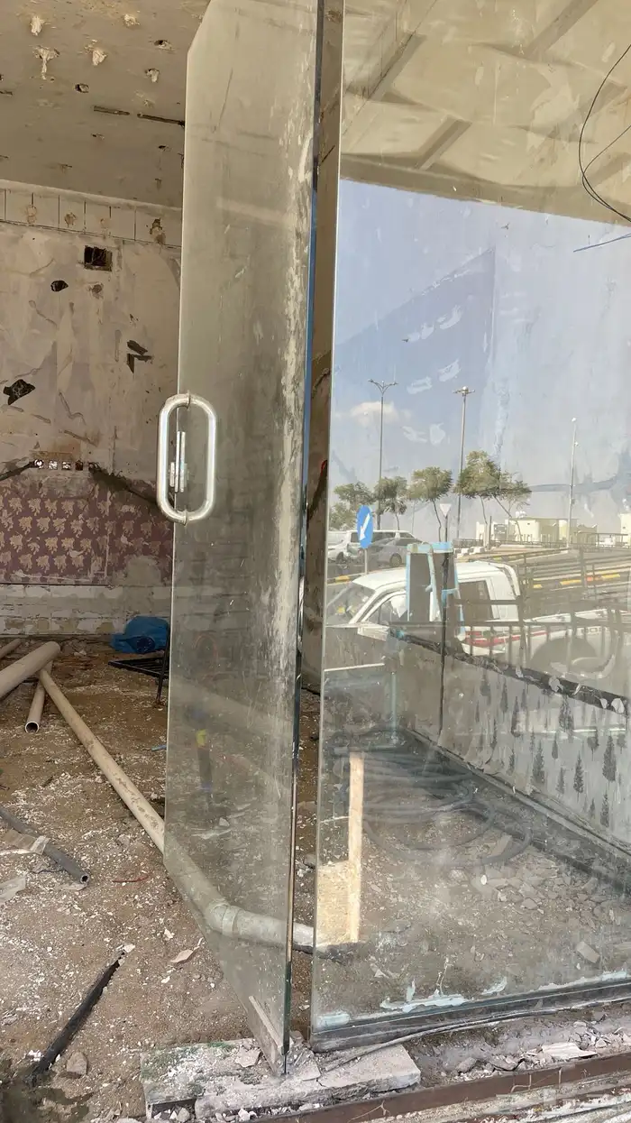 مقاول تشطيب وتاسيس وتجهيز محلات تجاريه للمقاولات 52