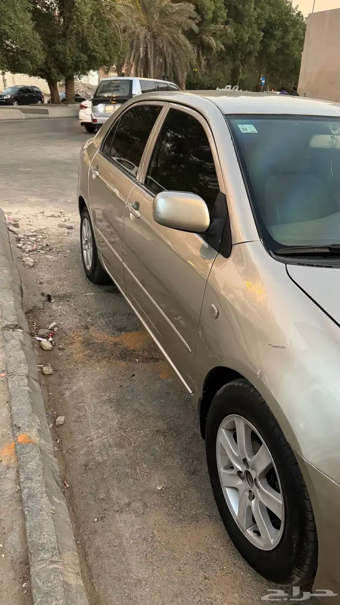 كورلا 2004 قير عادي مفحوص ومجدد جاهز للنقل 3