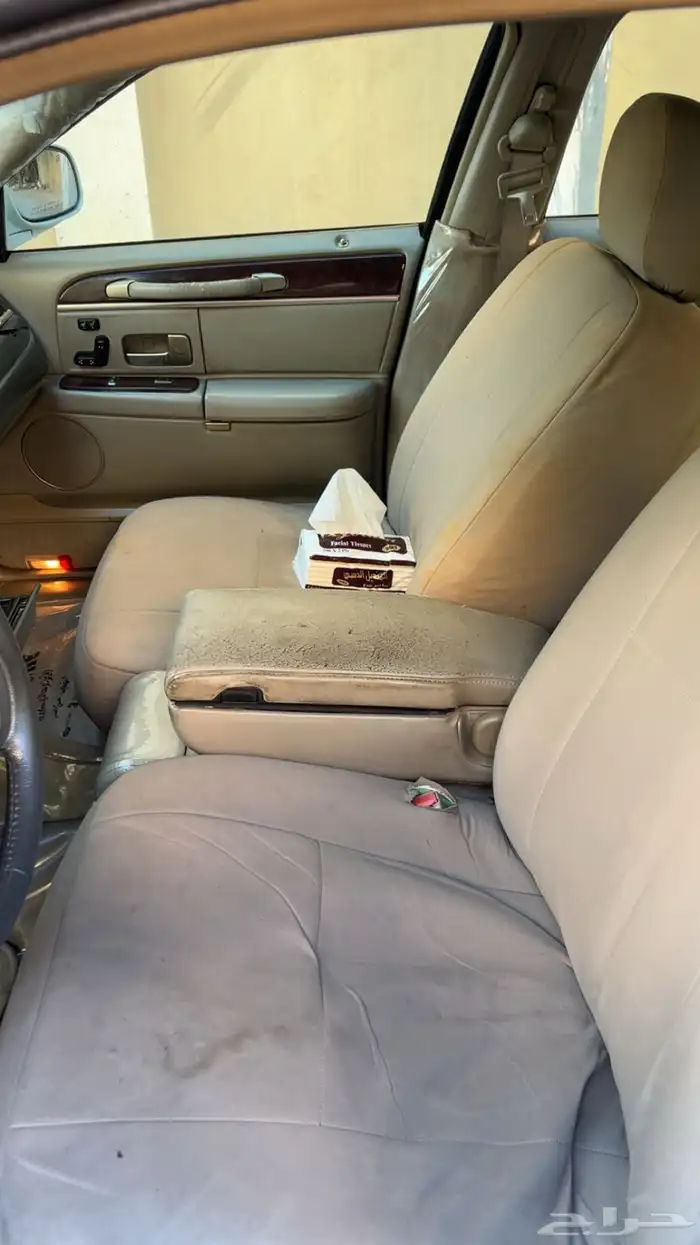 لينكولن تاون كار ليمتد 2006 7