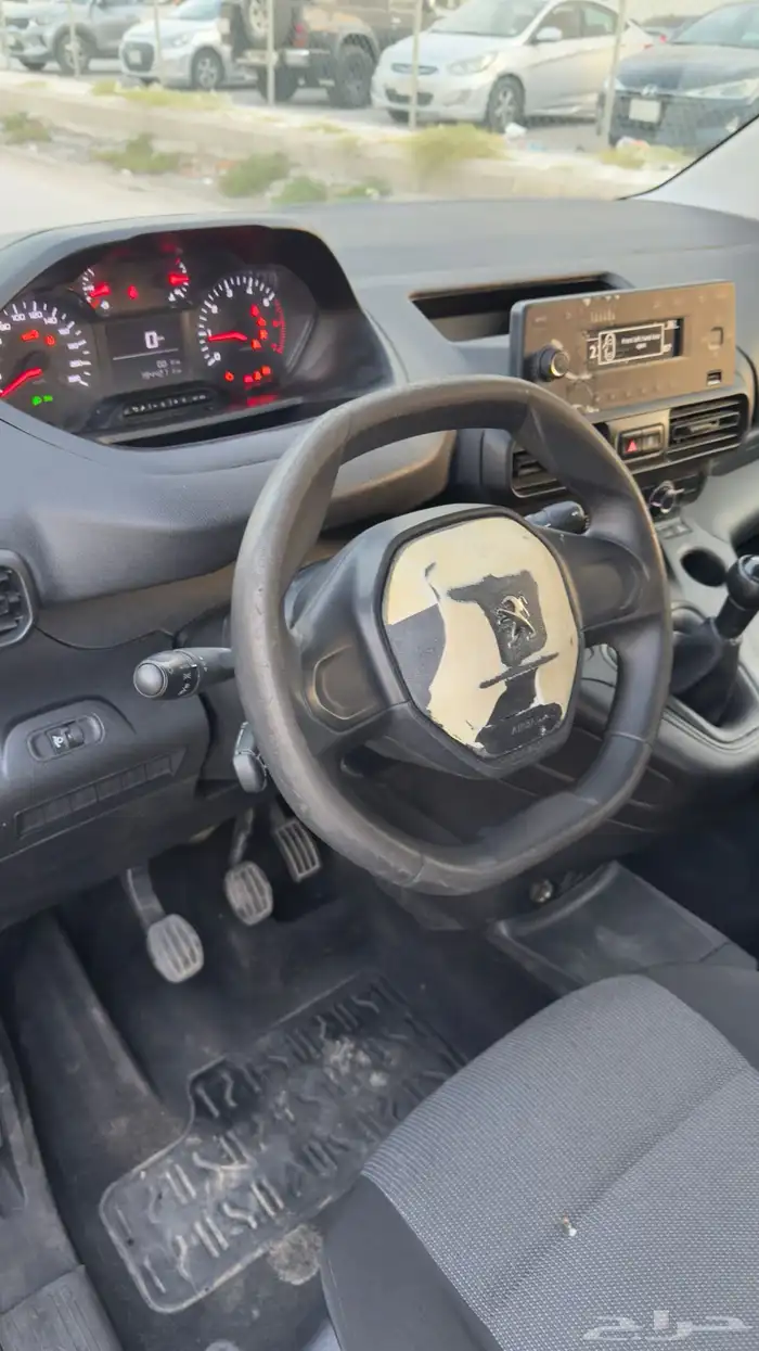 بيجو بارتنر 2022 فان بضاعة ديزل 15