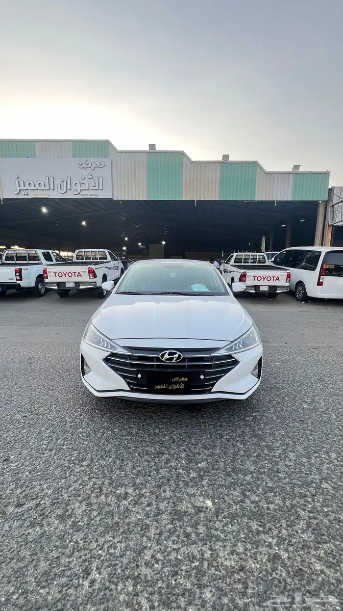 النترا 2020 نص فل 1.6 بنزين بصمه 0