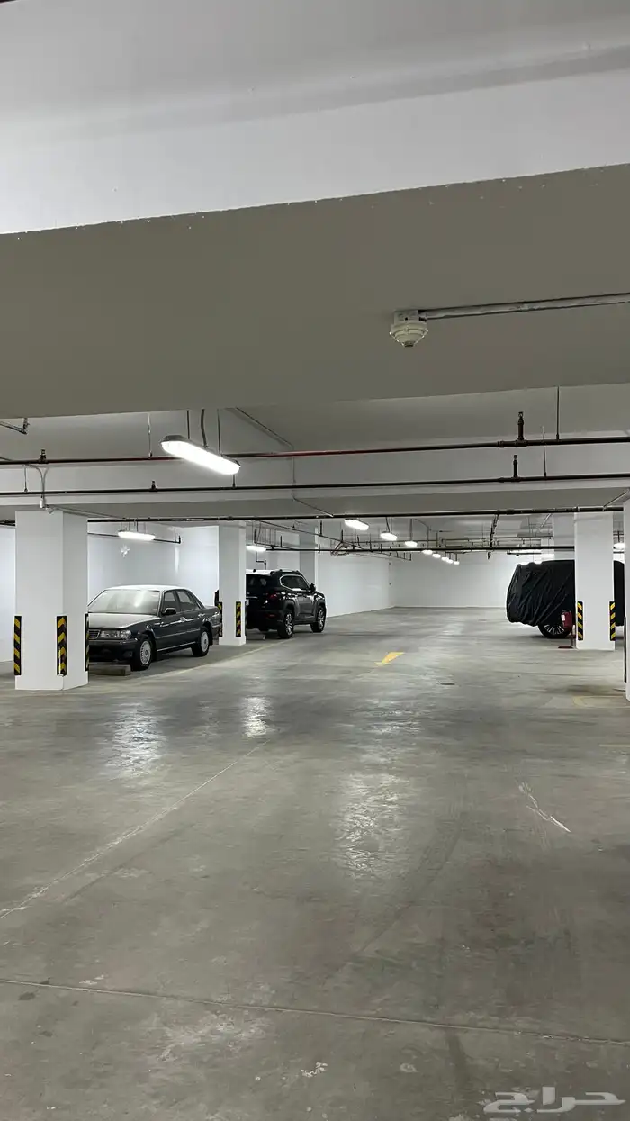 مكاتب فاخرة وجاهزة للإيجار في قلب الرياض 13