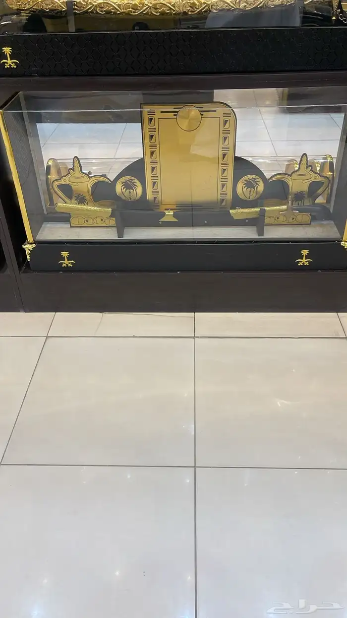 هدايا زواج ترقية تقاعد تكريم بشوت سيف درع تخرج 68