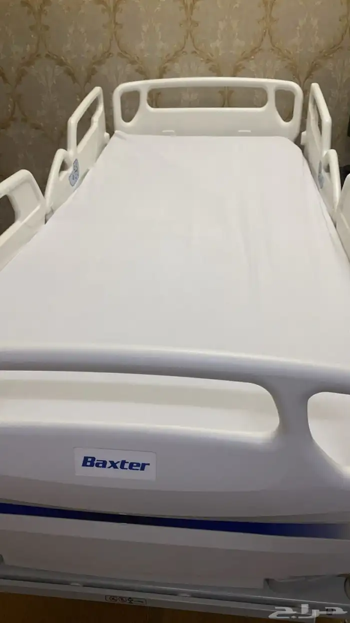 سرير طبي زي حق مستشفيات ارامكو مع لباد استخدام لمده اسبوعين 3