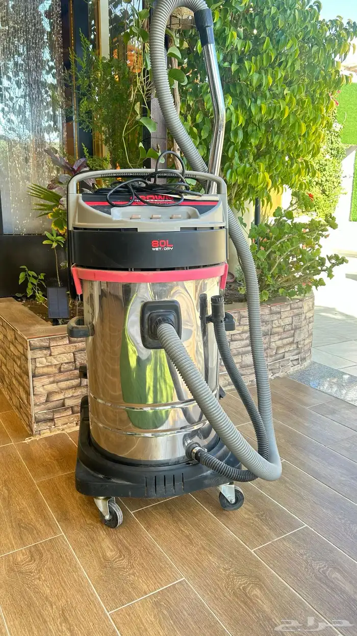 مكنسة كهربائية 0