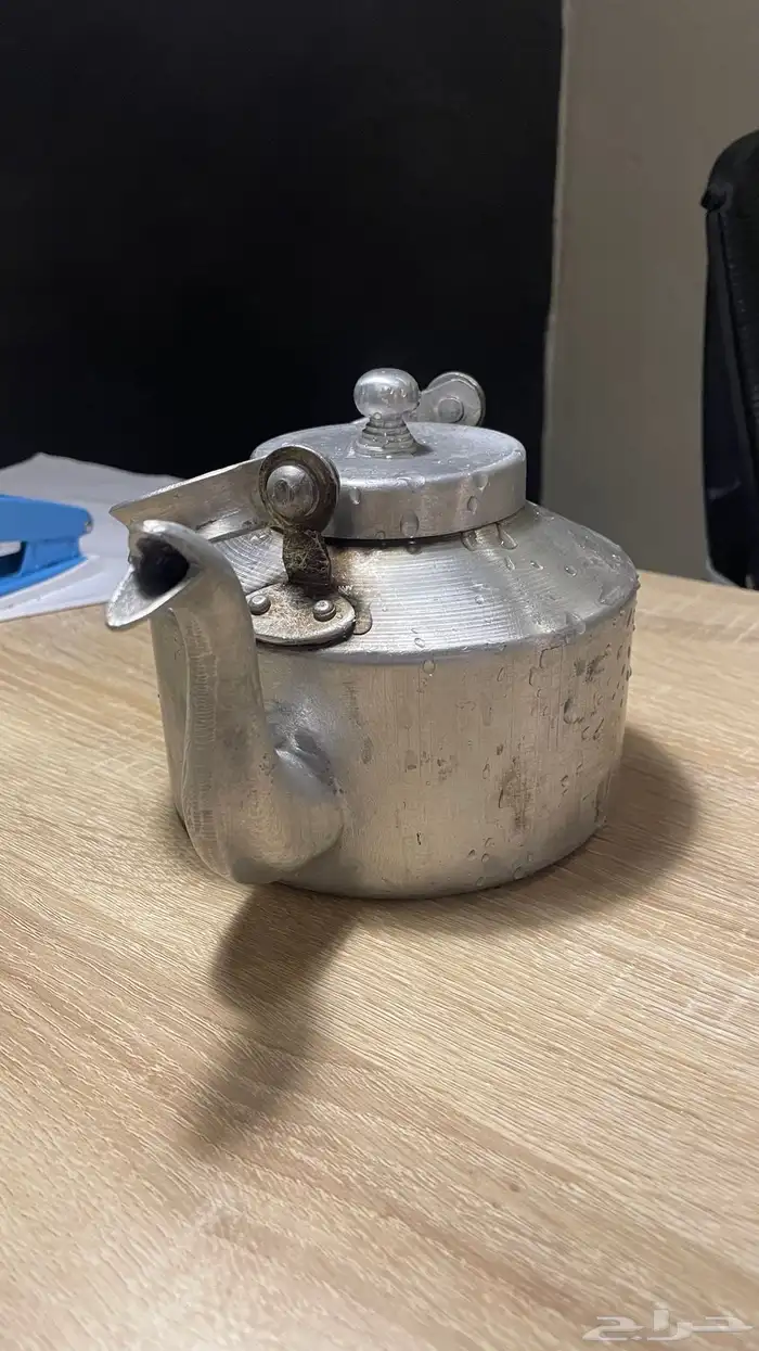 ابريق هندي ابو تاج قديم معدل 2