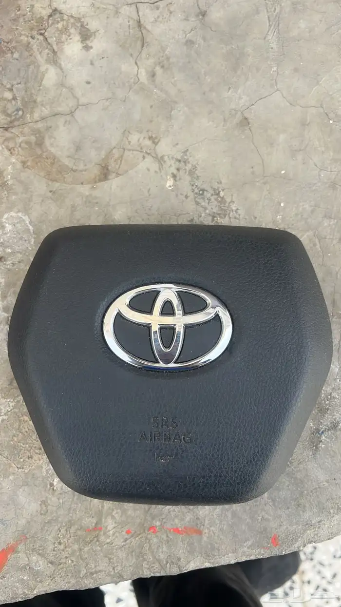 غطاء ارباق كامري 2018 2024 0