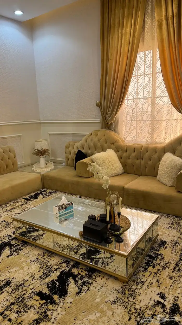 اثاث 3 مجالس للبيع نظاف 3