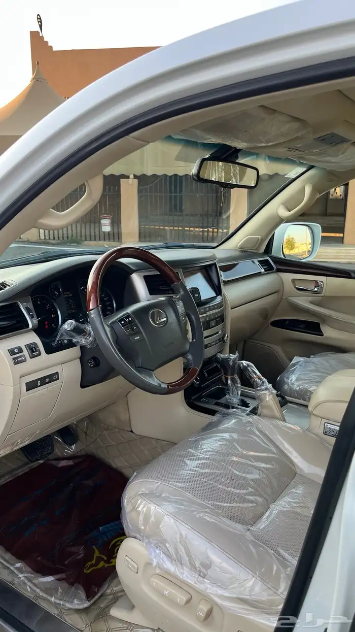 لكزس 2013 4