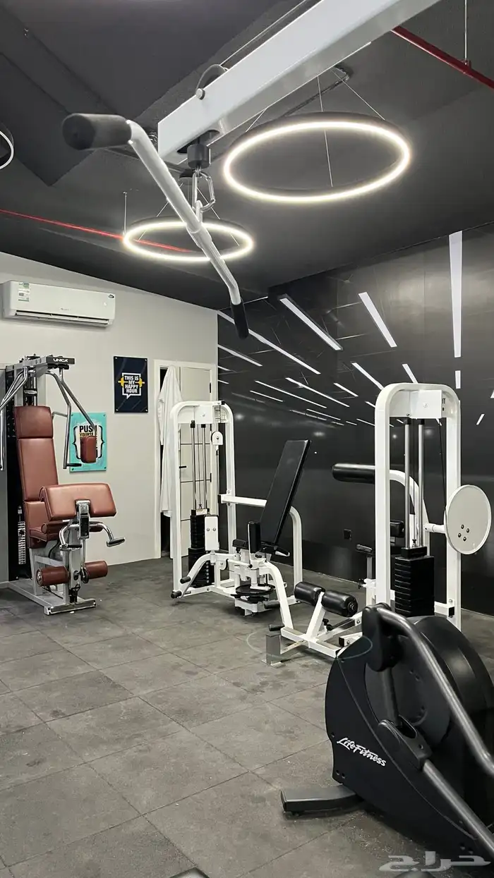 مكاتب فاخرة وجاهزة للإيجار في قلب الرياض 10