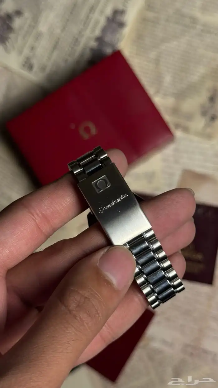 أوميغا سبيدماستر 5