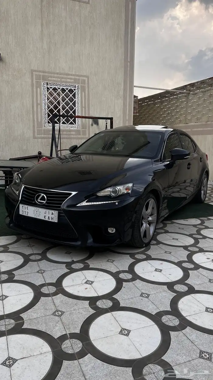 لكزس 2016 شرط لوحة مميزة 13